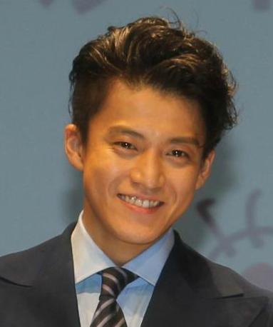 Glow at The River: Sinopsis Rich Man, Poor Woman