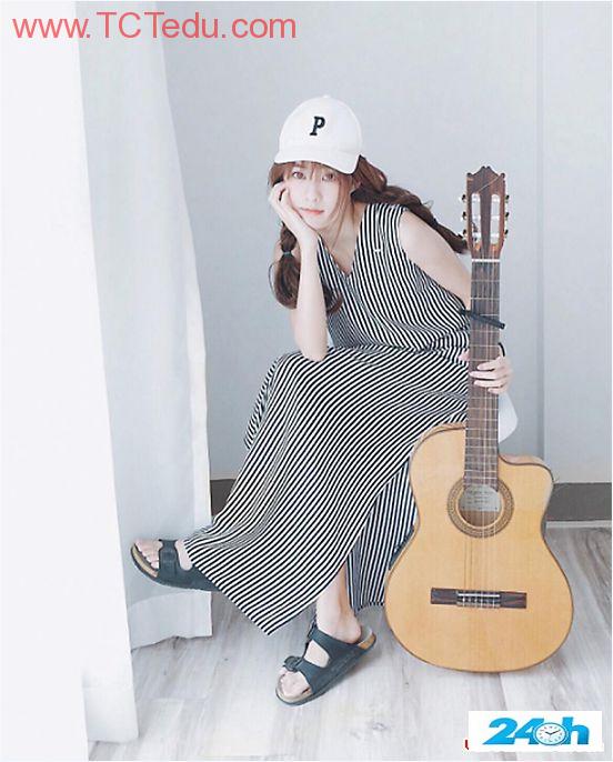 Loạt kiểu tóc yêu không đỡ kịp của hot girl số 1 Thái Lan loat kieu toc yeu khong do kip cua hot girl so 1 thai lan1 Loạt kiểu tóc yêu không đỡ kịp của hot girl số 1 Thái Lan