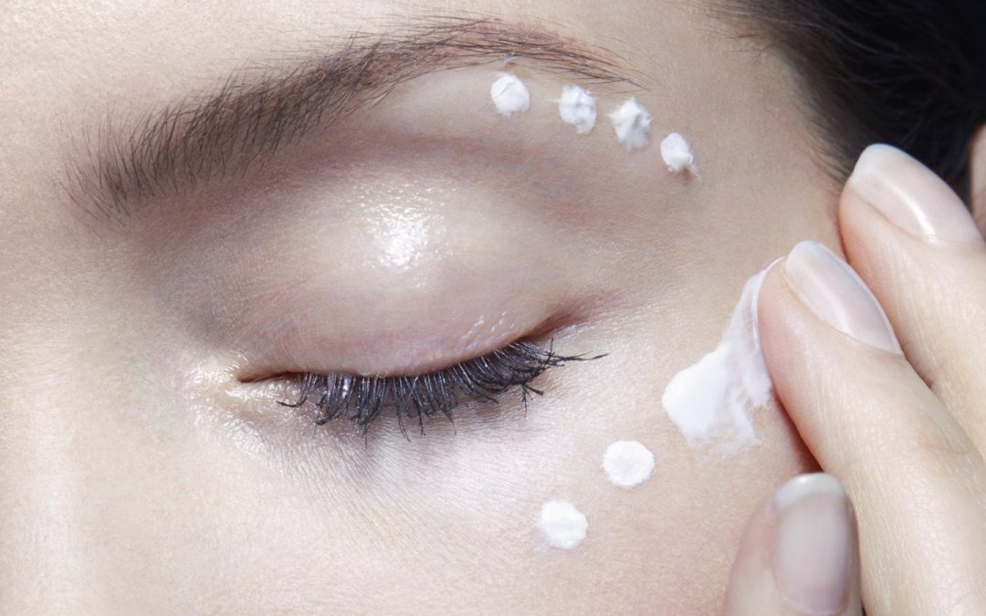 How To Apply Eye Cream Properly To Look Younger