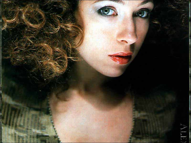 HQ Wallpapers: Alex Kingston Wallpapers