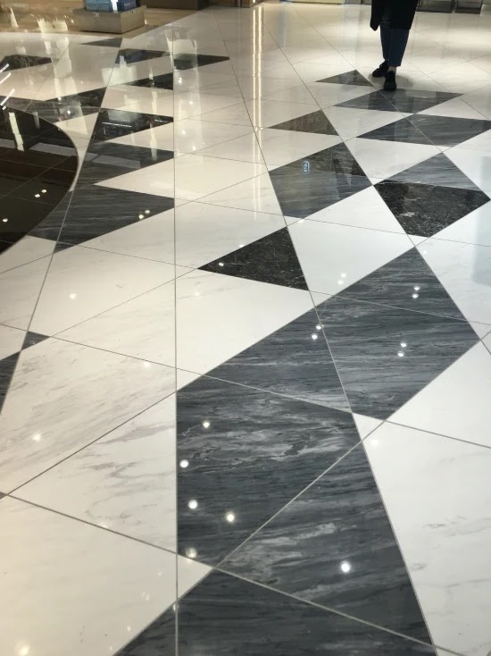 desain motif keramik lantai rumah minimalis
