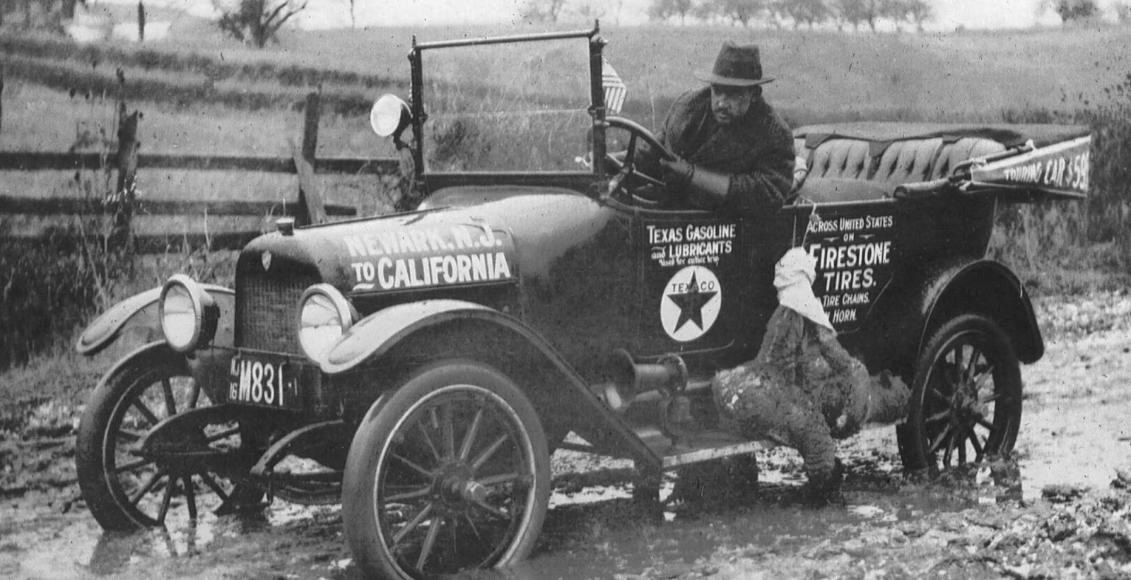 American Auto Emblems MAXWELL