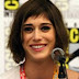 Lizzy Caplan Height - How Tall