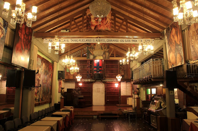 La escuela Mayor Del Tango, un lugar para la cultura del tango en Medellín. Corporación Teatro Colonial de Robledo José de los Santos Álvarez