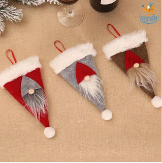 3D Santa Hat Cutlery Cover - bigsmall.in