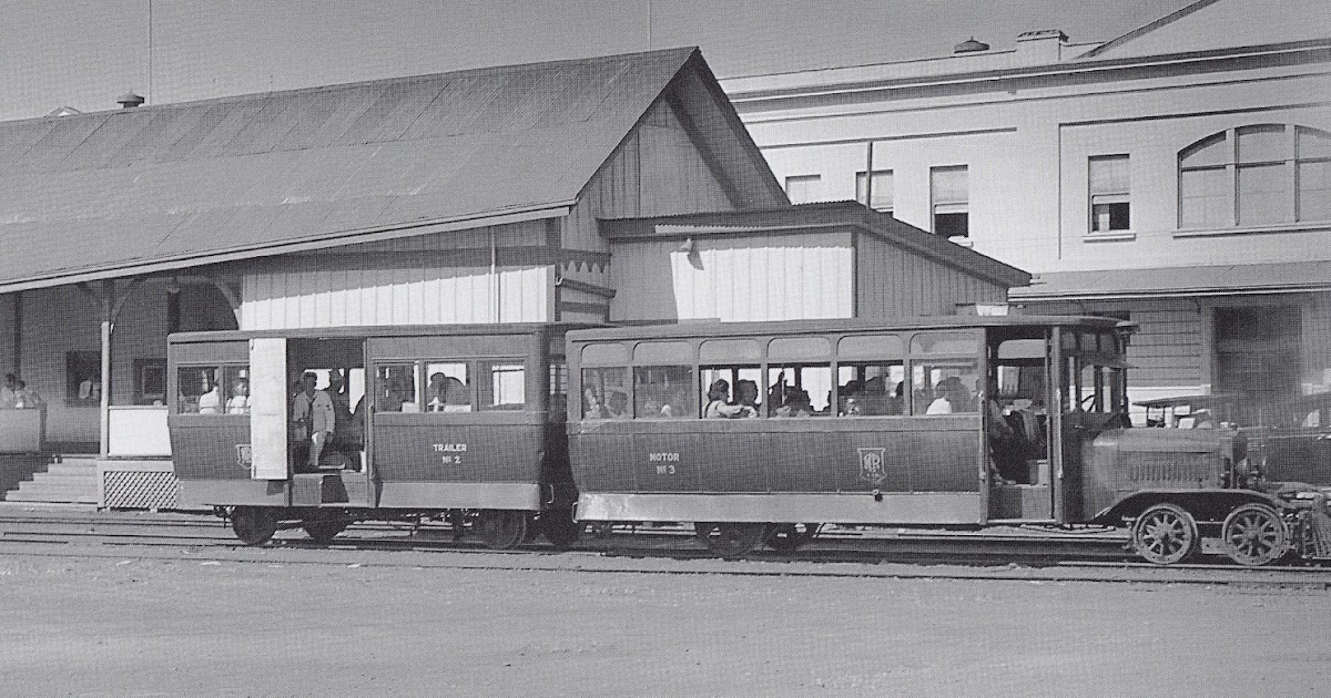 Just A Car Guy the 10 railbus leaving Hilo station for Paauilo station