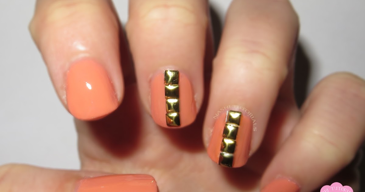3. Peach and Gold Nail Art - wide 2