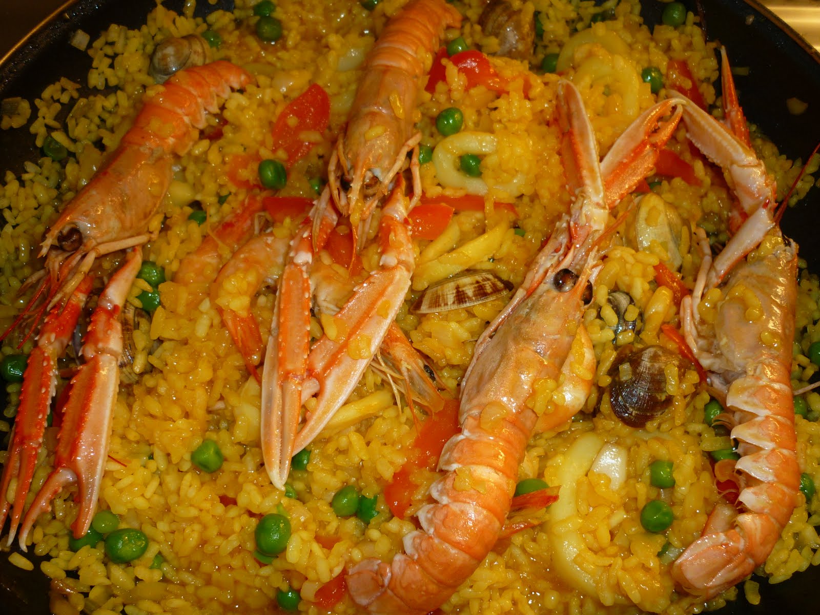 Hoy Cocina Shey Paella de Mariscos
