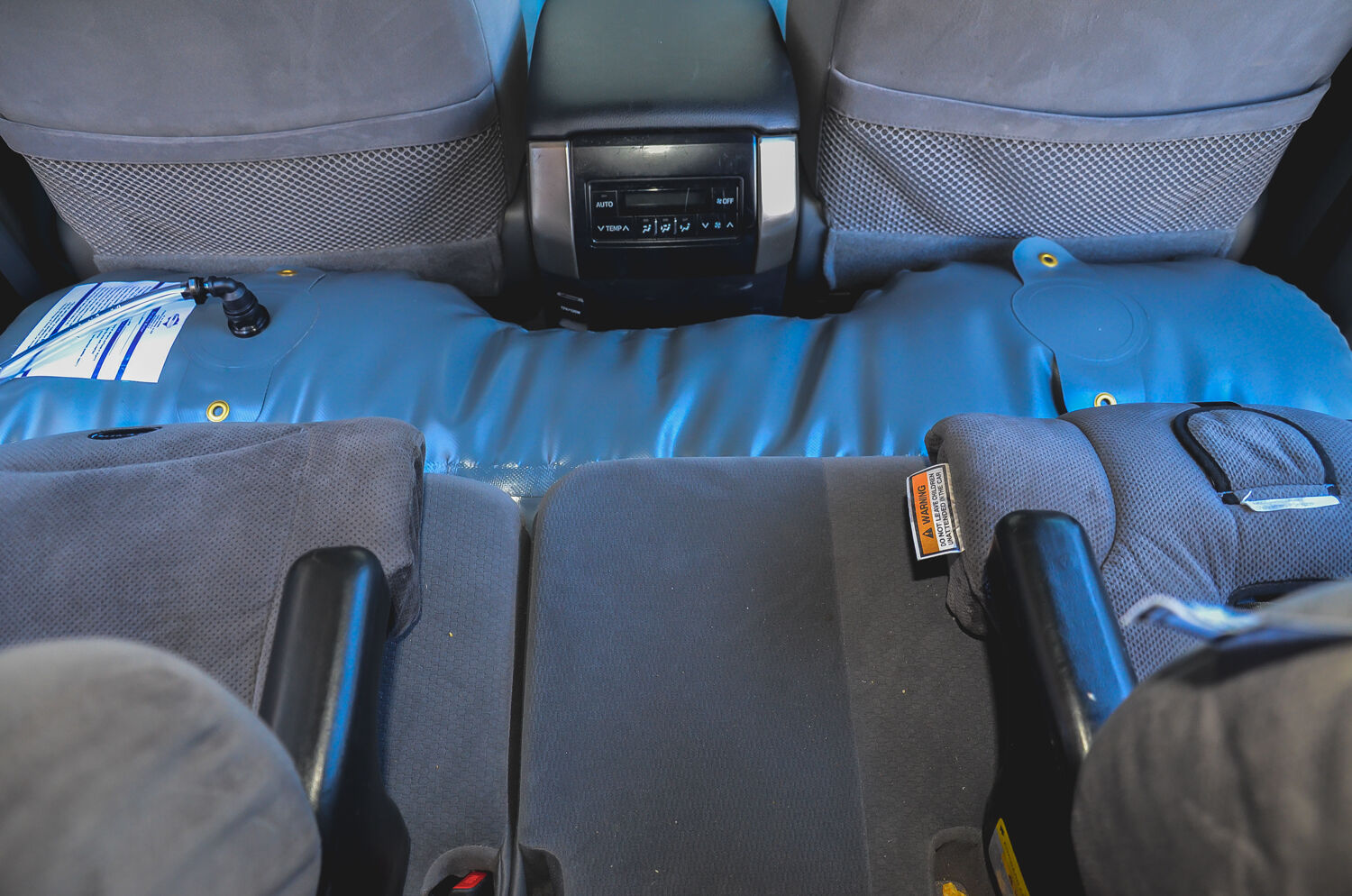 Drinking-Water-Bladder-Tank-for-Centre-Console-fleximake-watertank-6.jpg