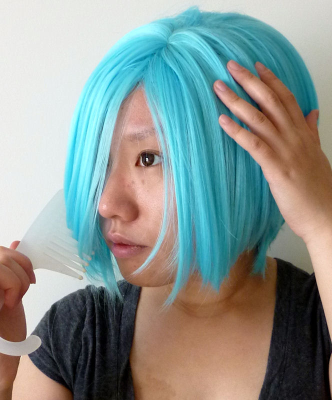 The Makeup Piggy A brief guide to wigs, part 2 Putting on a wig