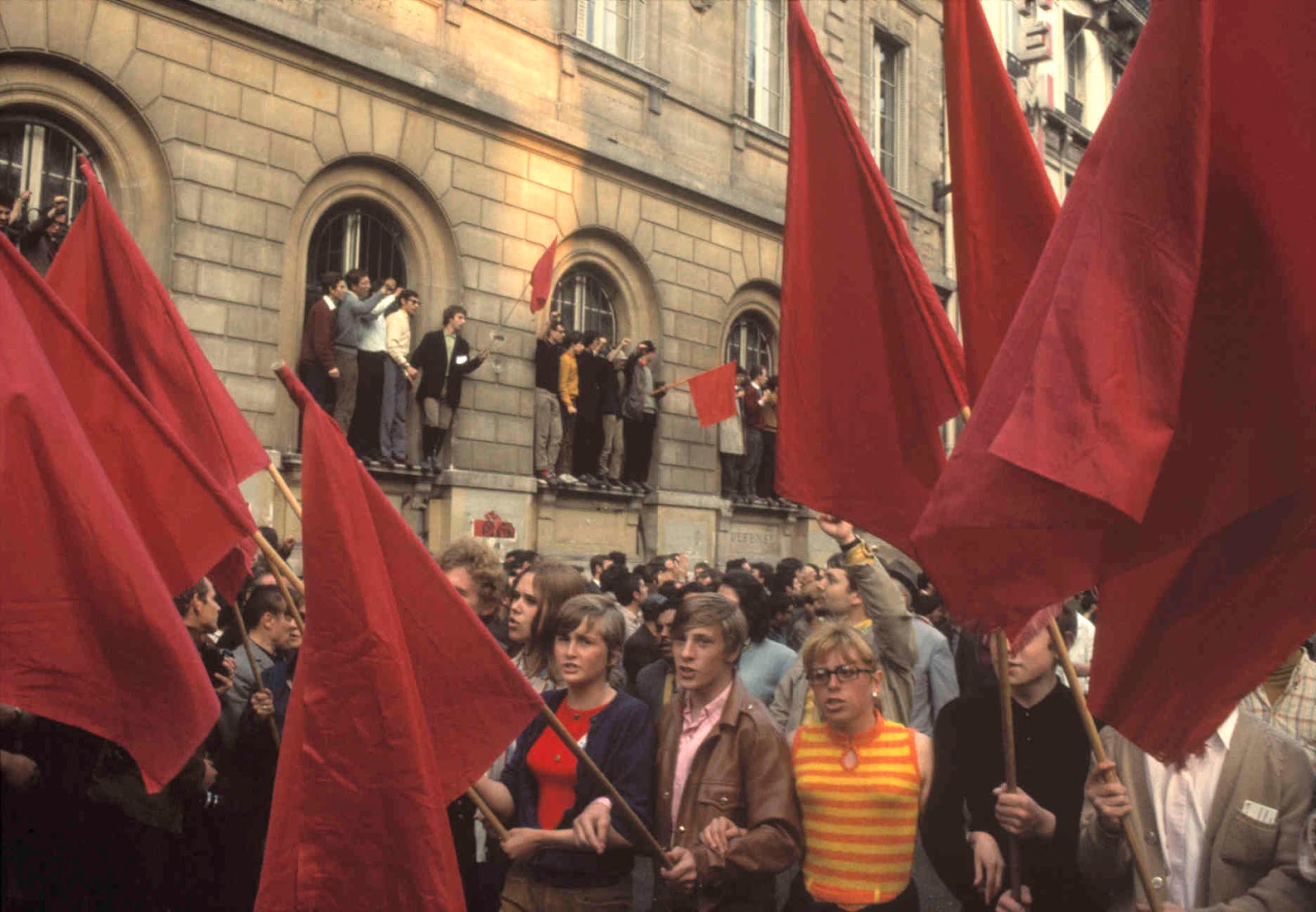 La Révolte Des Premiers De La Classe Pdf Mai 1968 : de la révolte étudiante à la grève générale
