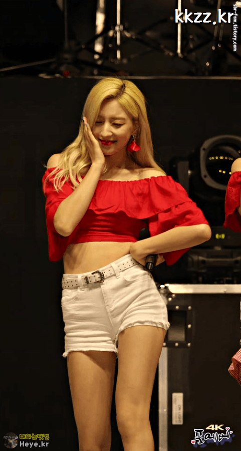 우주소녀, 은서 뒤태 라인..