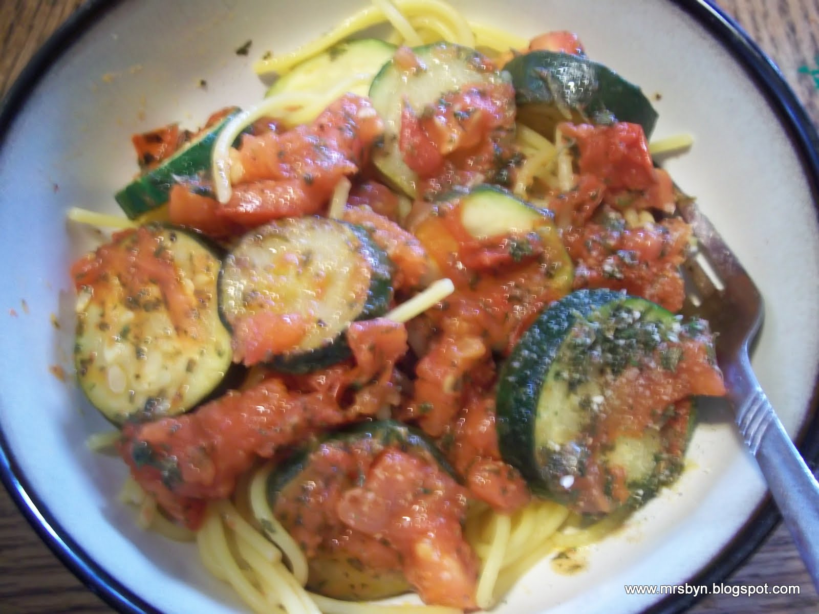 365 Days of Clean Eating Clean Eating 107 Super Quick & Easy Quinoa