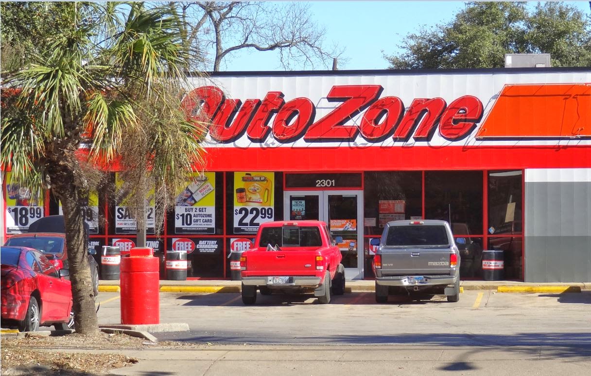 Houston Streetwise AutoZone 2301 Montrose Blvd Houston, TX 77006