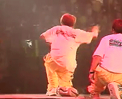 주머니 하트 날리는 아이돌 은지원gif | 인스티즈