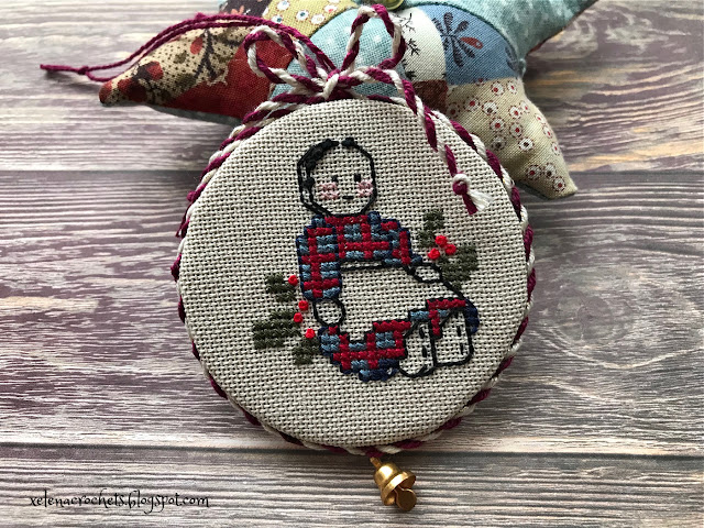 вышивка елочная игрушка 100 Cross-Stitch Christmas Ornaments