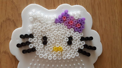 Hello Kitty Badges - quick party favors Hello Kitty Badges - quick party favors