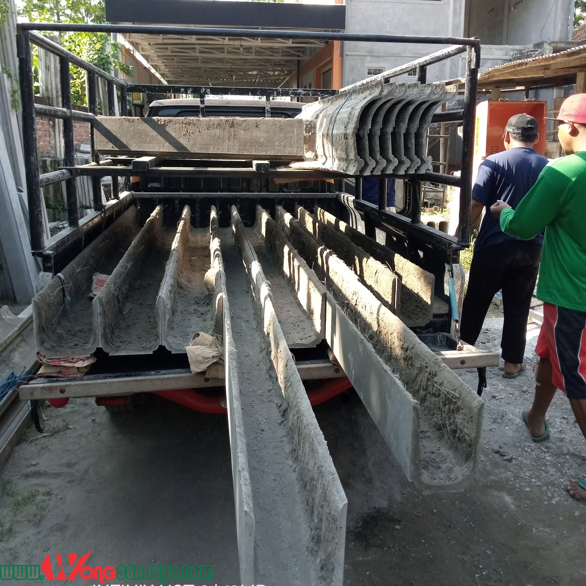 Balok Gantung WongSanjaya