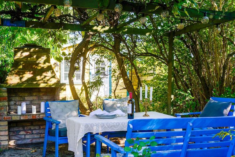 Elegant Japandi Living Area Inspiration