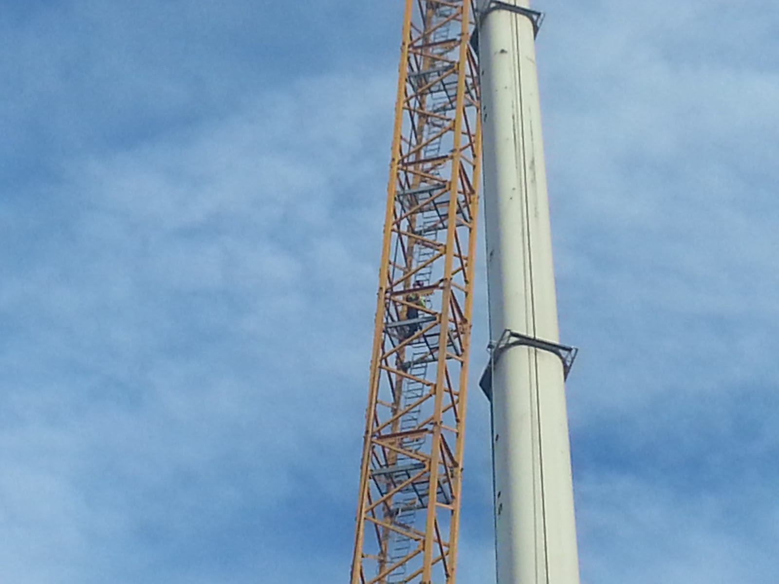 Robert Dyer Bethesda Row BETHESDA CRANE WEEK LIFE OF A CRANE OPERATOR