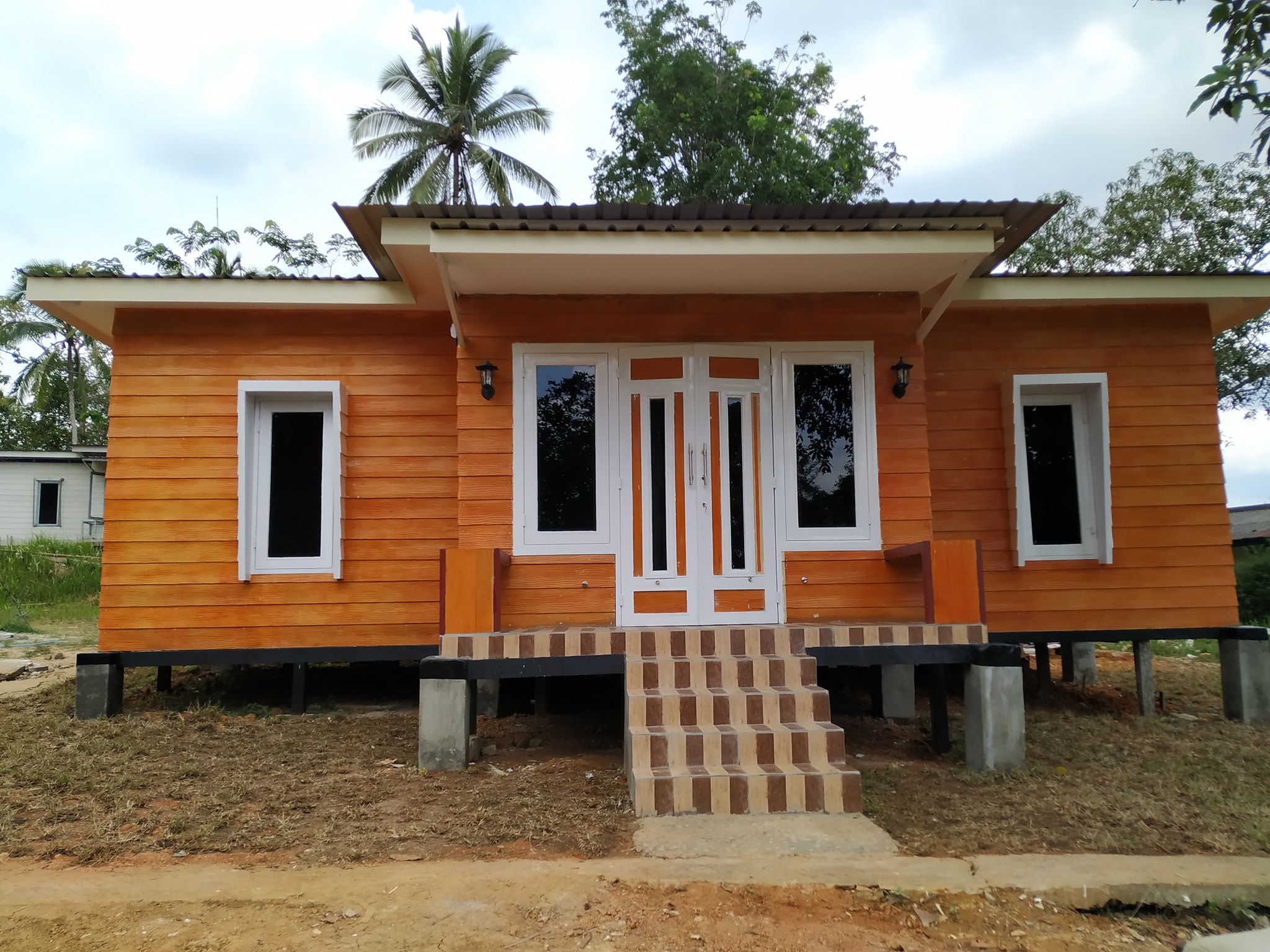 Jual Rumah Panel Knock Down Nasama dari Kayu Sintetis
