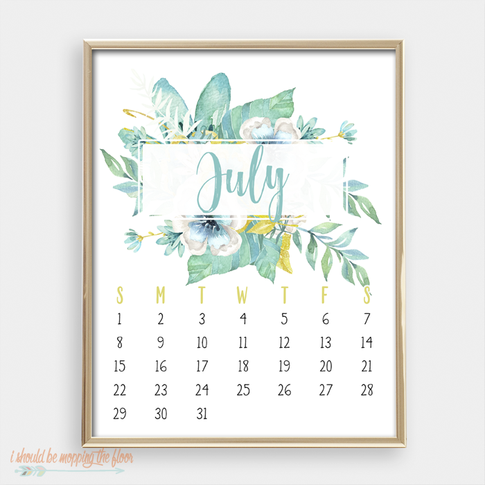 This gorgeous, watercolor 2018 Printable Calendar is perfect for your home or office. Also includes a free, coordinating calendar-at-a-glance printable, too!