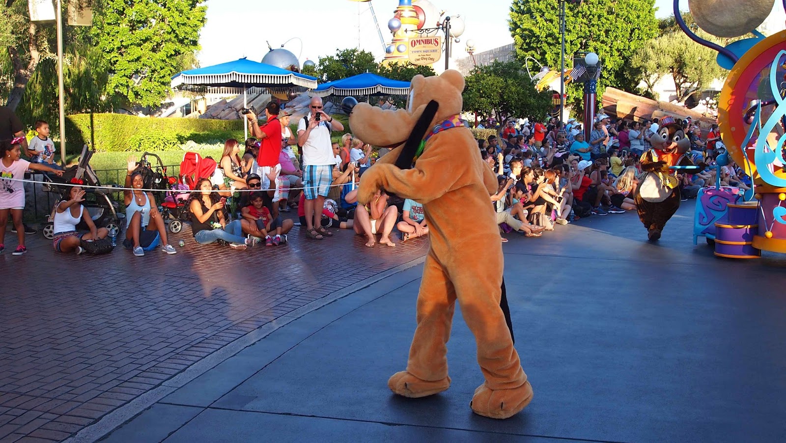USA TRIP - PART 6 - DISNEYLAND, LOS ANGELES | Maria Firdaus