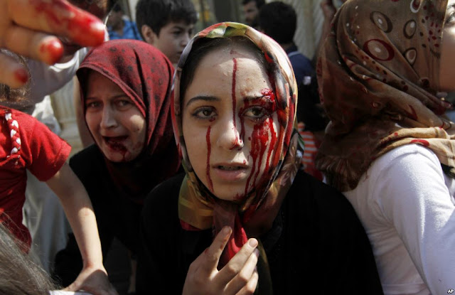 Perawat Aleppo: “Saya Lebih Baik Bunuh Diri, Daripada Tubuh Ini Dinikmati Tentara Bashar Assad” Perawat Aleppo: “Saya Lebih Baik Bunuh Diri, Daripada Tubuh Ini Dinikmati Tentara Bashar Assad”