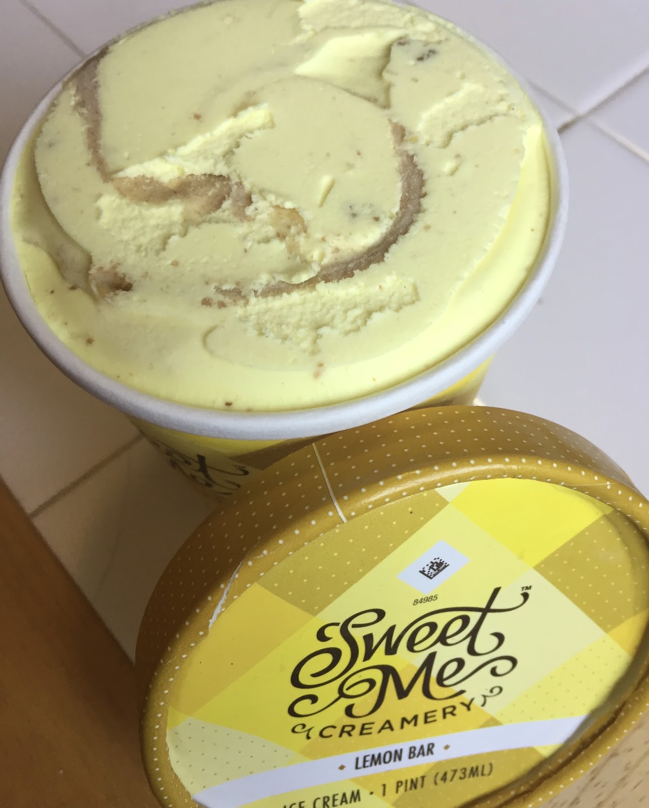 Sweet Me Creamery Lemon Bar