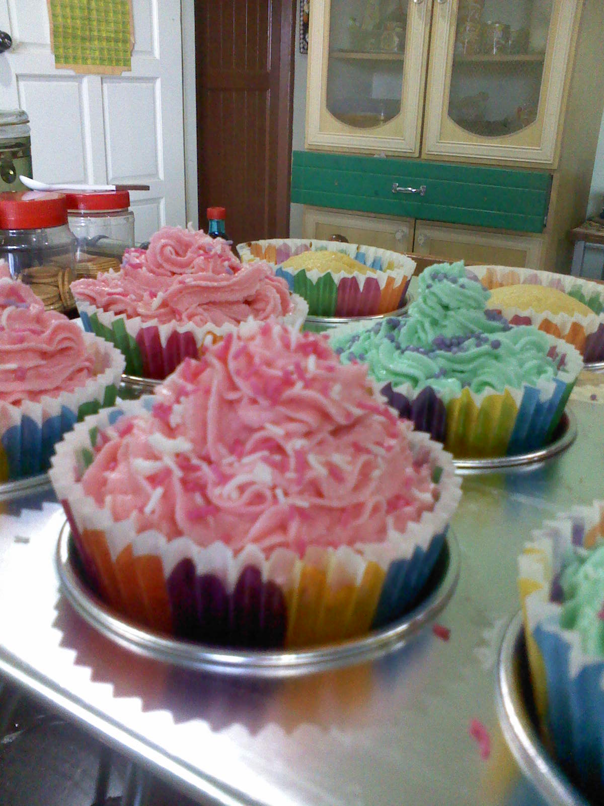 Resipi Buttercream Icing Cupcakes  A Taste of Home