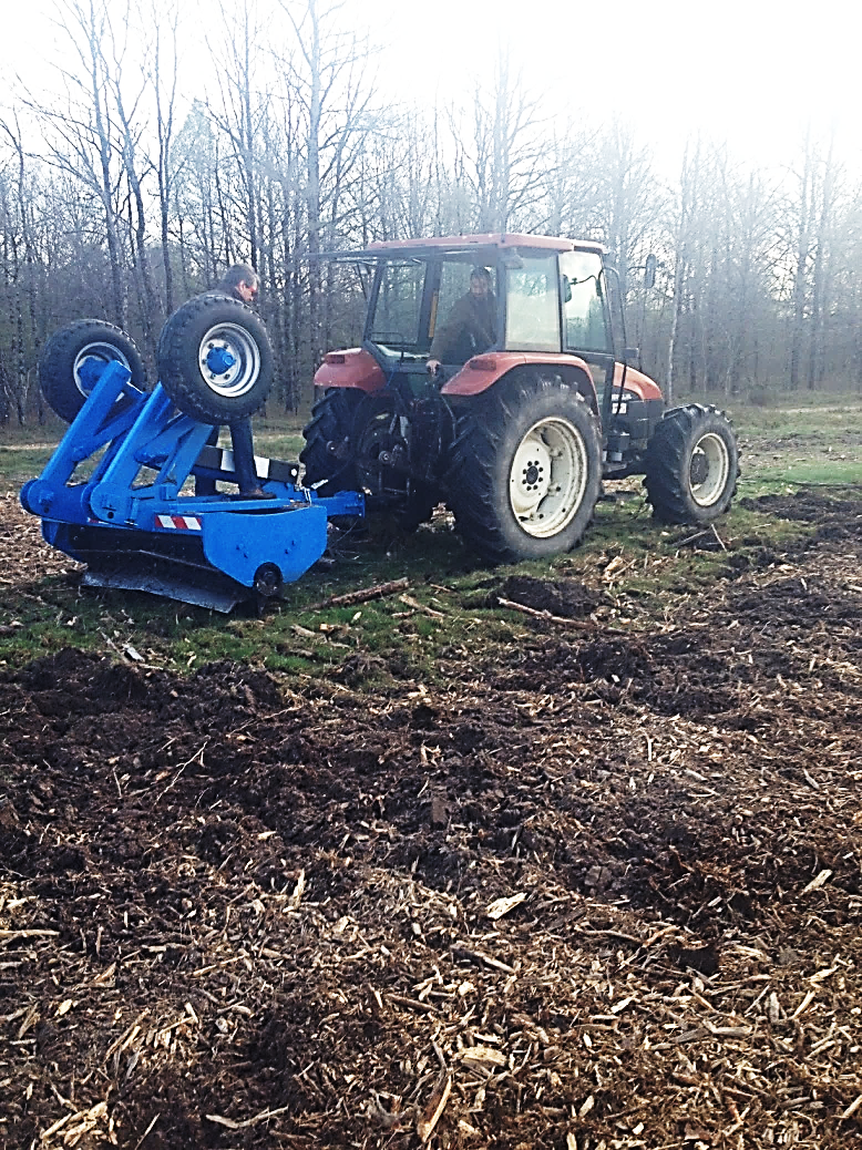 Mécanisation forestière / forestry mechanization Le rouleau landais en