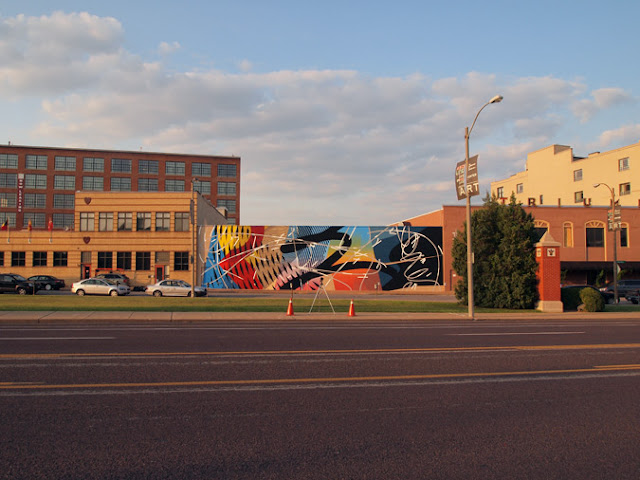 Augmented Reality Street Art Mural By MOMO In Saint Louis, USA. 2