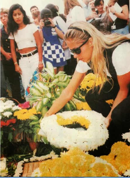 Ayrton Senna: Fotos Velorio e Enterro de Ayrton Senna