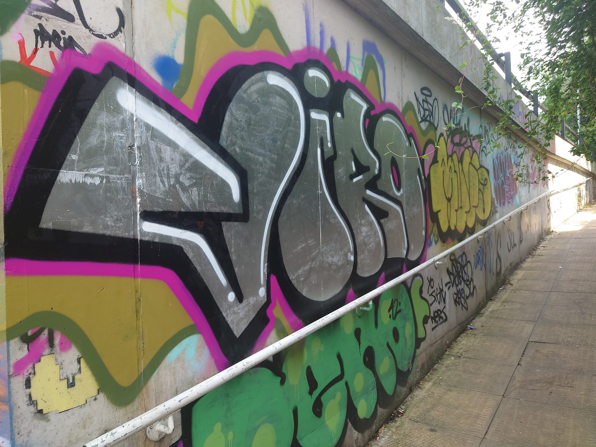 Techni Tou Dromou Art of the Road Graffiti Peel Street underpass Wolverhampton