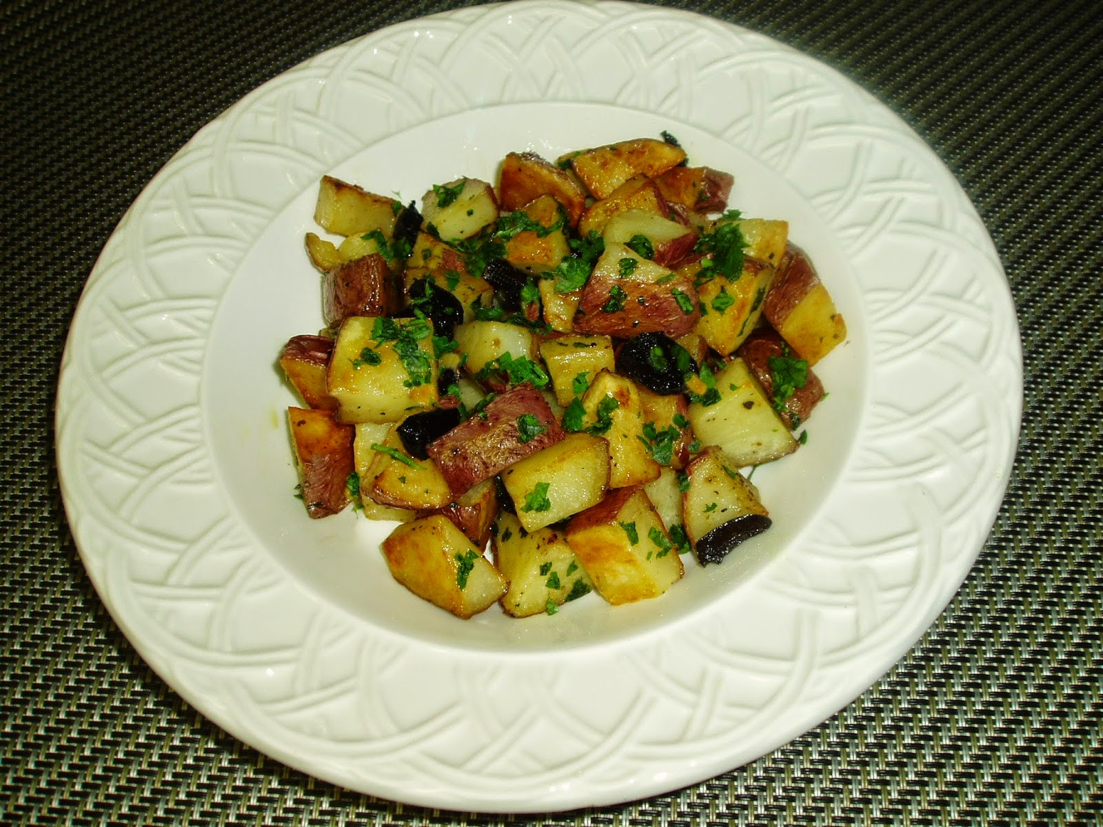 Meatless Mediterranean Roasted Potatoes with OilCured Black Olives