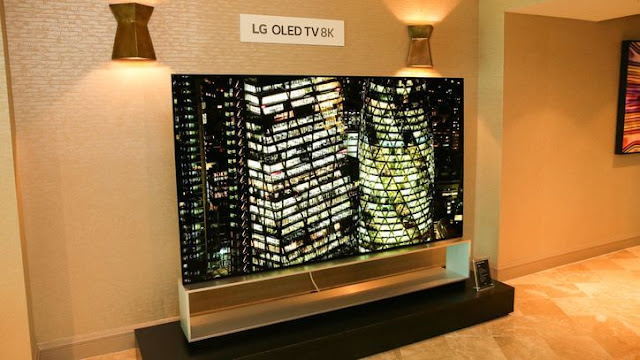 LG rollable TV