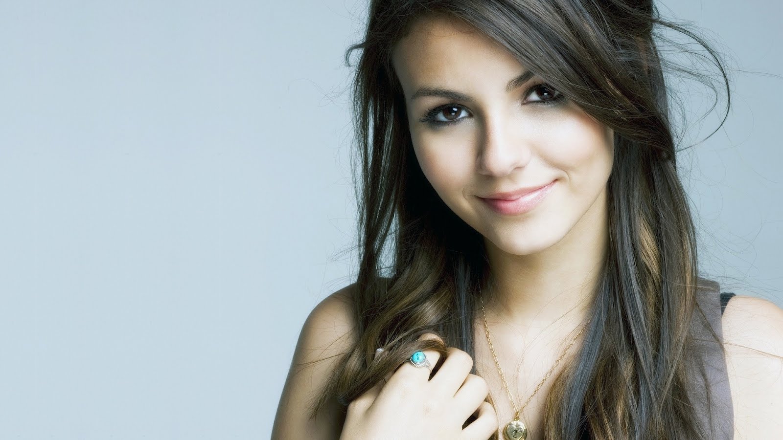 Awesome Wallpapers Of Girls