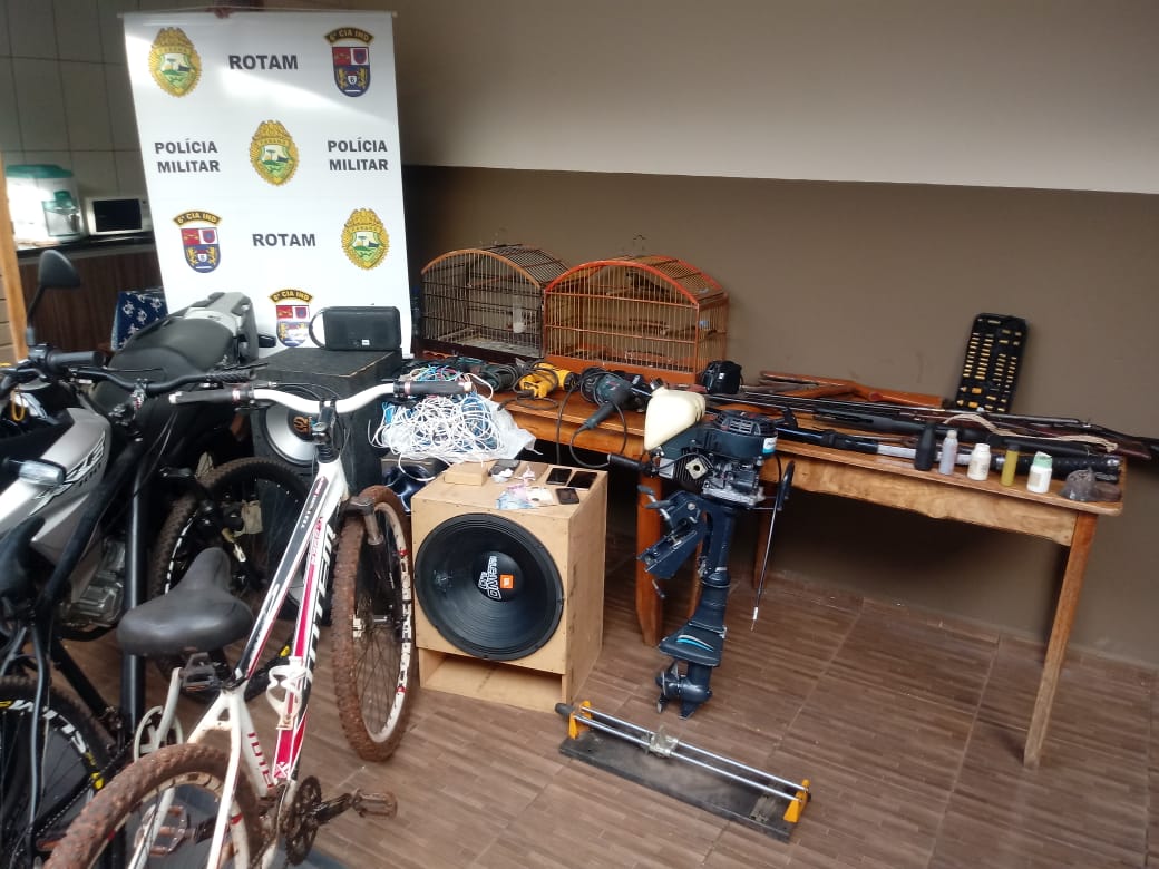 Jornal Reporter Do Vale Pm De Ivaipora Apreende Drogas E Armas Diversos Objetos Tambem Foram Encontrados