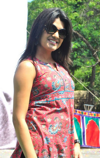 Tollywood Actress Tashu Kaushik Throwback Pics 33