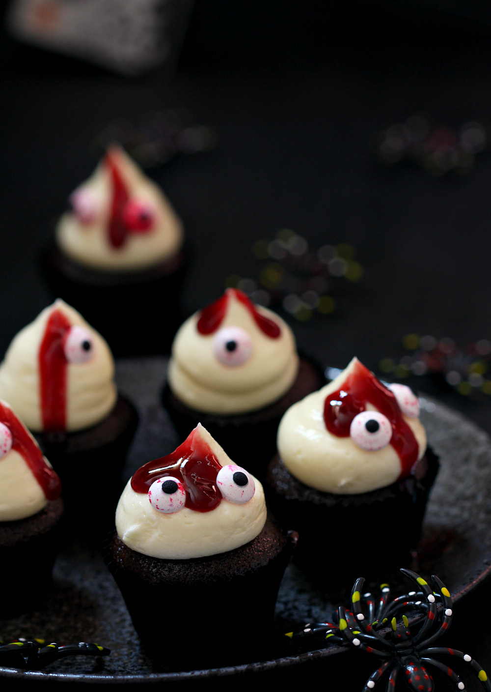 Spookily Cute Cupcakes Aka Double Chocolate Mini Cupcakes With Cream Cheese Frosting 