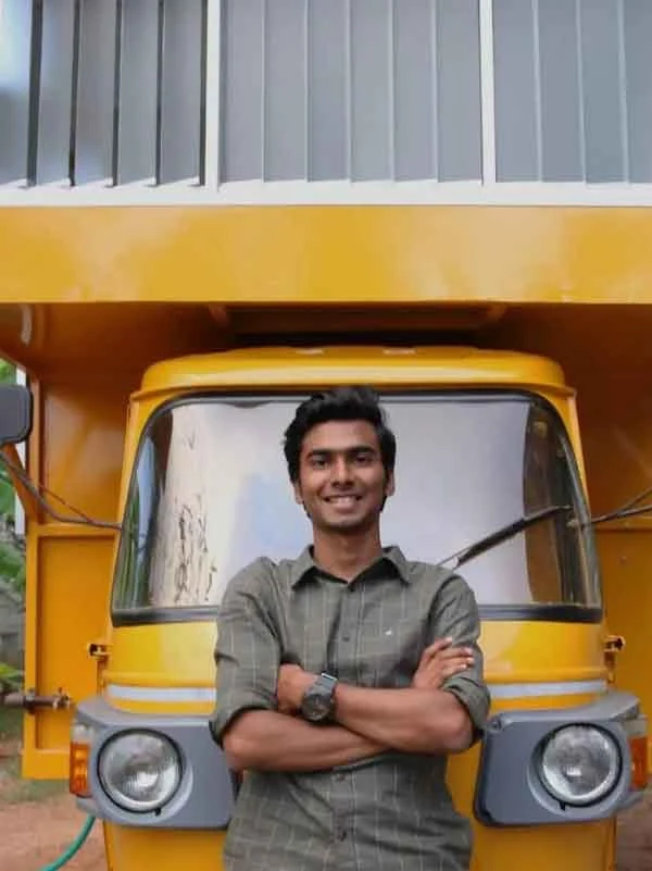 News, National, India, Chennai, Tamil Nadu, Architecture, House, Vehicles, Social Media, Viral, TN Guy Builds Stunning House On Top Of An Autorickshaw With A Bedroom, Kitchen & Toilet