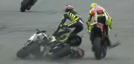 Marco Simoncelli died after a crash in MotoGP Malaysia | BEST MOTORCYCLES