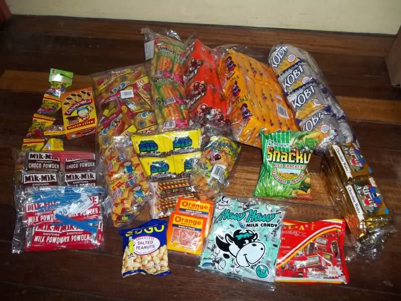 Americans Trying Filipino Junk Foods Funny Moments americans-trying-filipino-junk-foods-funny-moments