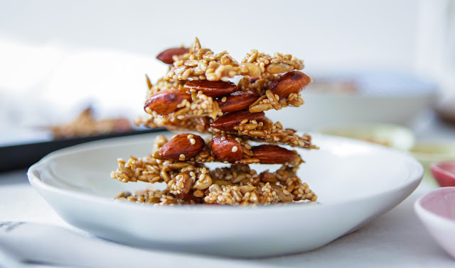 Spicy Nut and Seed Brittle (Snaps)