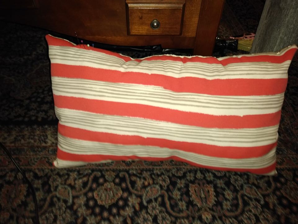 Lumpy's House of Throw Pillows to Lumpy's House of Throw Pillows