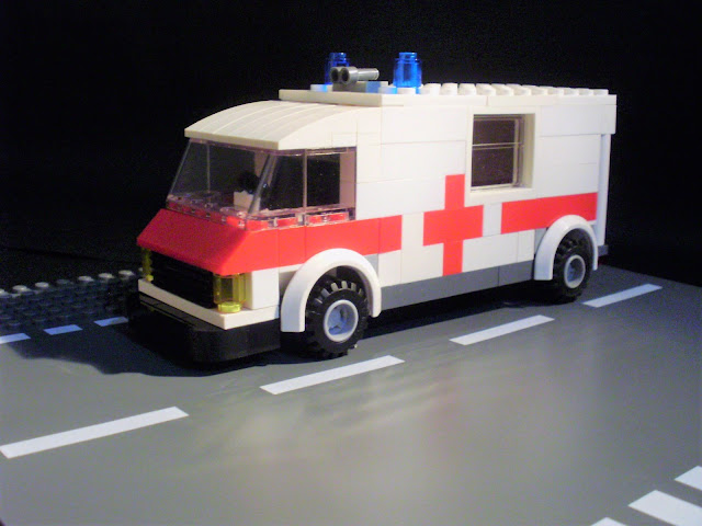 MOC LEGO Ambulância