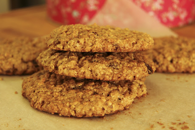Krebsen und Aluette: Haferflocken Rosinen Kekse Krebsen und Aluette: Haferflocken Rosinen Kekse