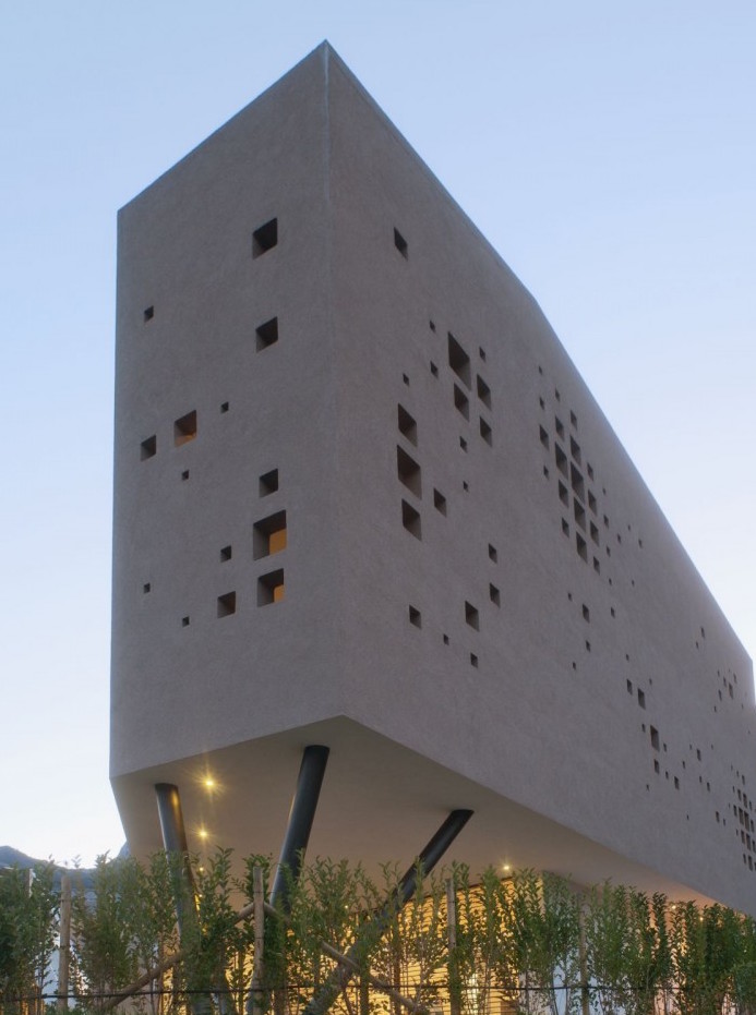 Real Finishes: On Pattern Design in Architecture