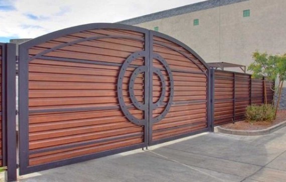 60 Desain Pagar Rumah Mewah Buat Hunian Tampil Eksklusif Rumahku Unik