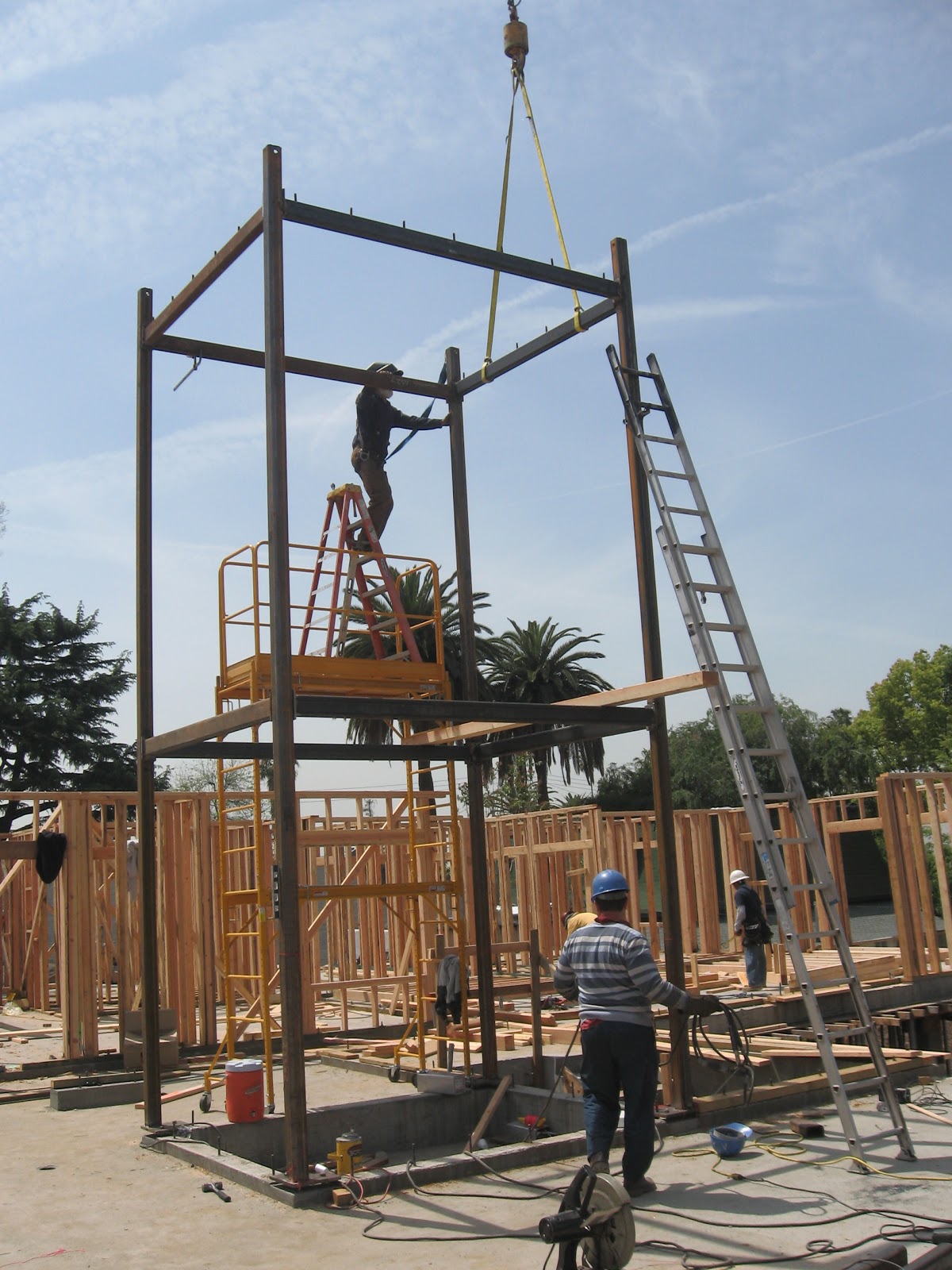 A&A Welding Inc.: Structural Steel Welding & Building Columns!